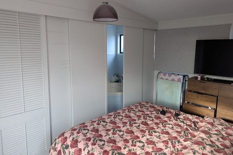 Photo of property in 228 Upper Harbour Drive, Greenhithe, Auckland, 0632