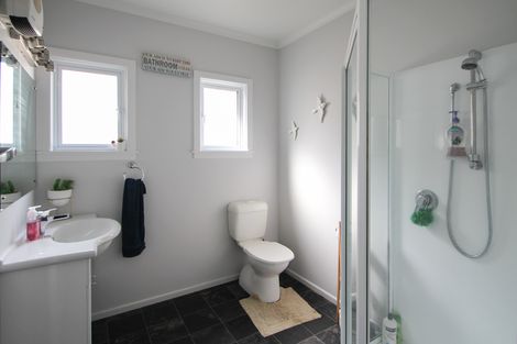 Photo of property in 69 T Y Duncan Road, Oamaru North, Oamaru, 9494