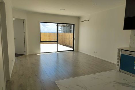 Photo of property in 32b Biokovo Street, Massey, Auckland, 0614