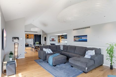 Photo of property in 15 Karekare Road, Raumati South, Paraparaumu, 5032