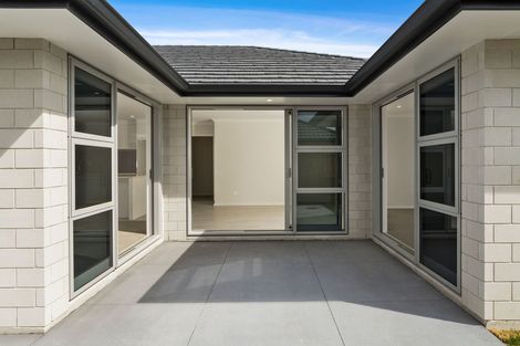 Photo of property in 41 Awataha Crescent, Pyes Pa, Tauranga, 3110