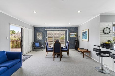 Photo of property in 12 Daria Place, Northpark, Auckland, 2013