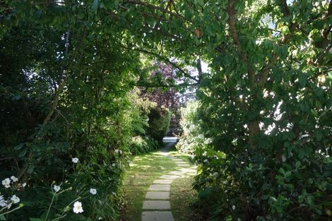 Photo of property in 54 Hamilton Avenue, Ilam, Christchurch, 8041