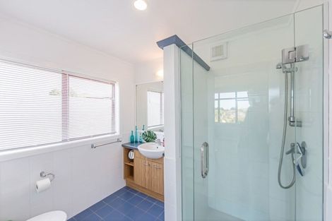 Photo of property in 18 Castaway Place, Gulf Harbour, Whangaparaoa, 0930