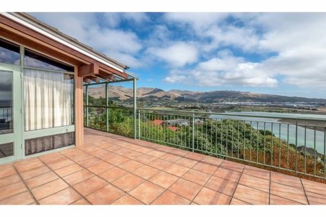 Photo of property in 76 Cannon Hill Crescent, Mount Pleasant, Christchurch, 8081