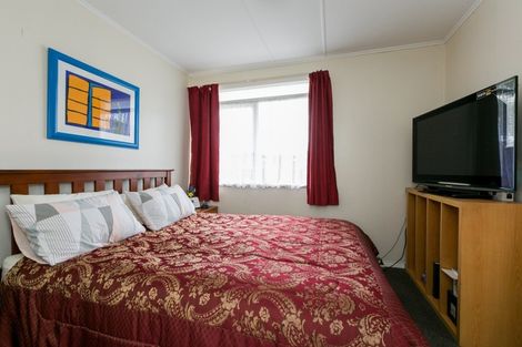 Photo of property in 13 Upham Street, Havelock North, 4130