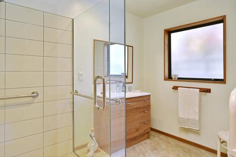 Photo of property in 1/164 Main Road, Redcliffs, Christchurch, 8081