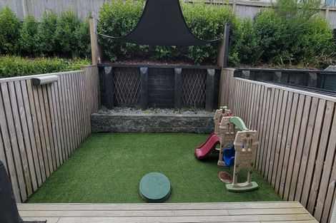 Photo of property in 138b Tiriwa Drive, Massey, Auckland, 0614