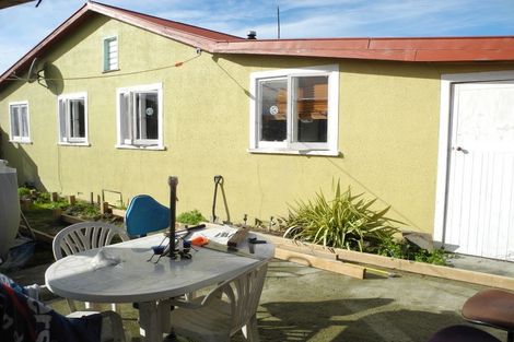 Photo of property in 14 James Street, Waimate, 7980