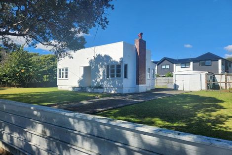 Photo of property in 66 Hall Crescent, Epuni, Lower Hutt, 5011