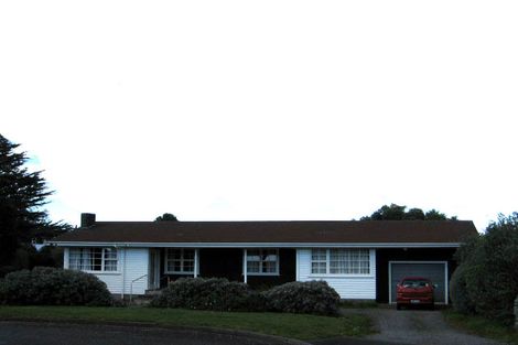 Photo of property in 9 Kenward Crescent, Featherston, 5710