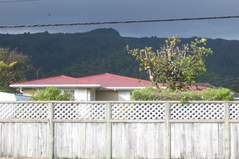 Photo of property in 15 Chittick Street, Stokes Valley, Lower Hutt, 5019