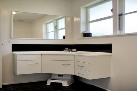 Photo of property in 58 Bould Street, Johnsonville, Wellington, 6037