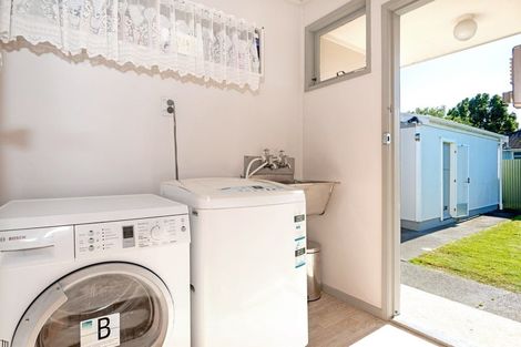 Photo of property in 15 Edward Street, Mangapapa, Gisborne, 4010