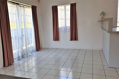 Photo of property in 32a Rogan Street, Mount Roskill, Auckland, 1041