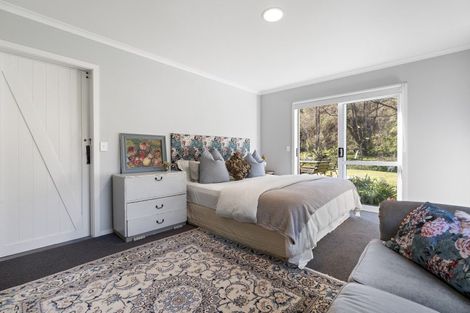 Photo of property in 33a Totara View Road, Wakefield, 7095