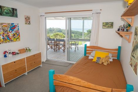 Photo of property in 95 Stratford Drive, Cable Bay, 0420