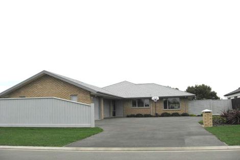 Photo of property in 15 Cairnbrae Drive, Prebbleton, 7604