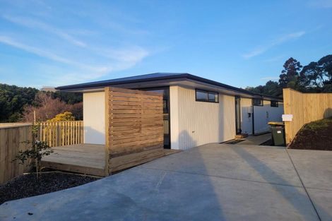 Photo of property in 107a Seaview Road, Westown, New Plymouth, 4310