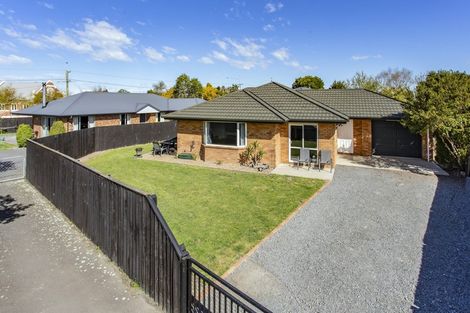 Photo of property in 10b Manahi Place, Woodend, 7610