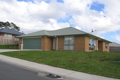 Photo of property in 13 Mili Way, Ranui, Auckland, 0612