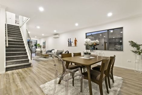 Photo of property in 6 Barrique Road, Kumeu, 0810