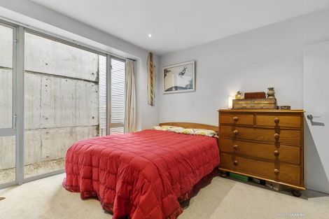 Photo of property in Sanctum Apartment, 10 Ebor Street, Te Aro, Wellington, 6011
