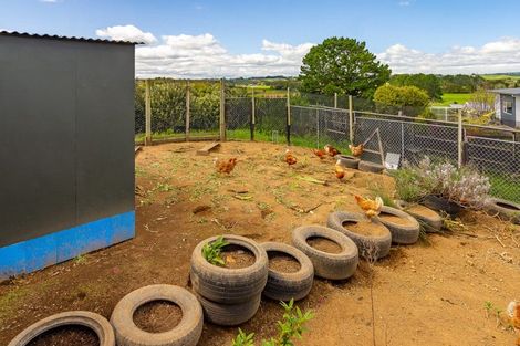 Photo of property in 347 Henwood Road, Hillsborough, New Plymouth, 4372