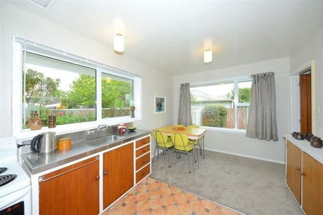 Photo of property in 2/107a Aorangi Road, Bryndwr, Christchurch, 8053