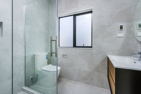 Photo of property in 31a Linwood Avenue, Forrest Hill, Auckland, 0620