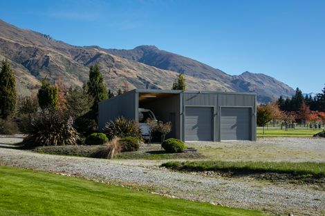 Photo of property in 14 Little Orchard Way, Wanaka, 9382