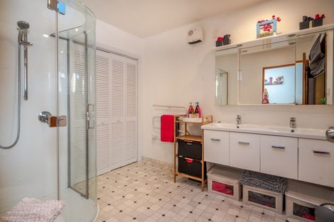 Photo of property in 40 Onuku Road, Akaroa, 7520