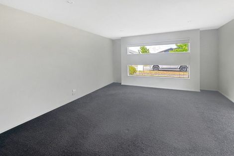 Photo of property in 8 Urihia Street, Marshland, Christchurch, 8083