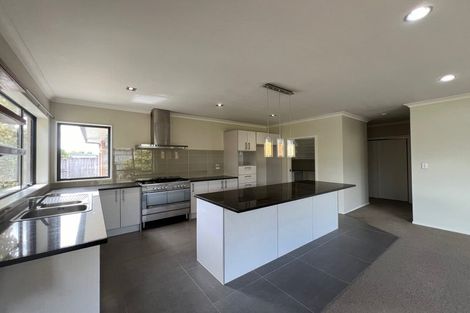 Photo of property in 70 Te Huia Drive, Flagstaff, Hamilton, 3210