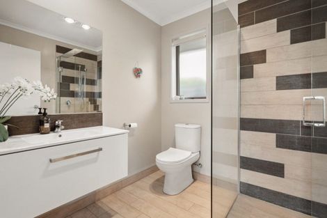 Photo of property in 87 Sandhurst Drive, Papamoa Beach, Papamoa, 3118
