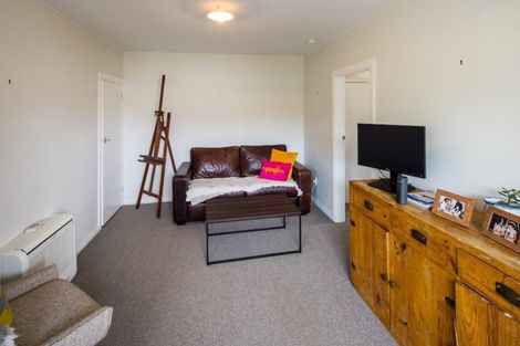 Photo of property in 7 Murray Street, Island Bay, Wellington, 6023