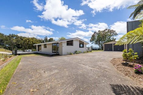 Photo of property in 821 Tariki Road, Ratapiko, Inglewood, 4390