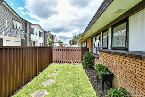 Photo of property in 3/6 Maru Road, Takanini, 2112
