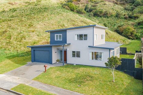 Photo of property in 52 Erlestoke Crescent, Churton Park, Wellington, 6037