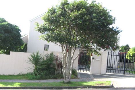 Photo of property in 14 Corriedale Place, Somerville, Auckland, 2014