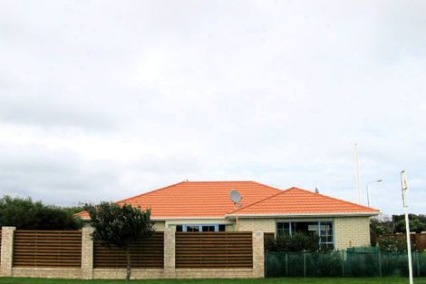 Photo of property in 308 Manly Street, Paraparaumu Beach, Paraparaumu, 5032