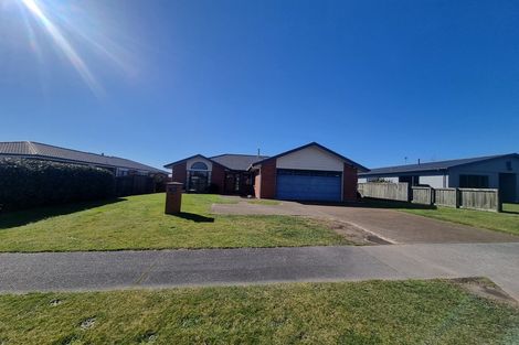 Photo of property in 5 Duggan Drive, Owhata, Rotorua, 3010