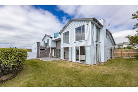 Photo of property in 14 Stout Street, Waimairi Beach, Christchurch, 8083