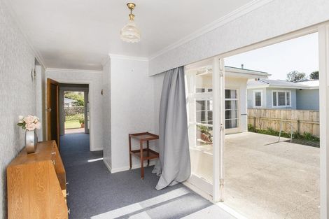 Photo of property in 16 Pine Street, Mangapapa, Gisborne, 4010