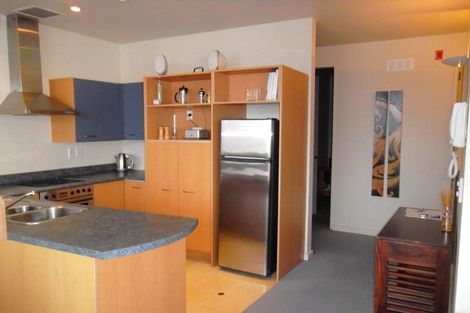 Photo of property in De Vere Apartments, 4/23 Tennyson Street, Te Aro, Wellington, 6011
