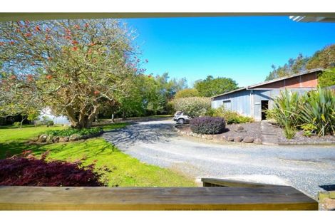 Photo of property in 66 Wiroa Road, Kerikeri, 0293