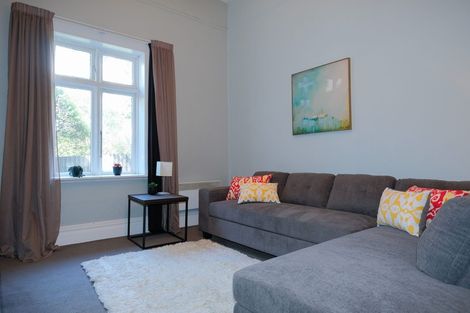 Photo of property in 1 Beach Street, Saint Clair, Dunedin, 9012