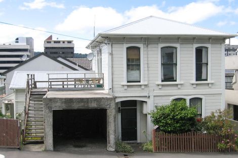 Photo of property in 295 The Terrace, Te Aro, Wellington, 6011