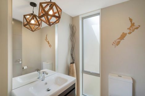 Photo of property in 12 Edgewood Place, Wanaka, 9305