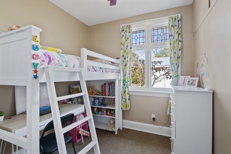 Photo of property in 36 Corson Avenue, Beckenham, Christchurch, 8023